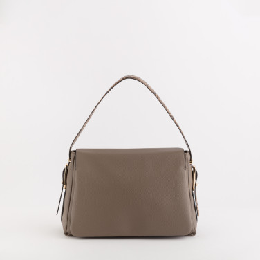 photo - carpisa  photo