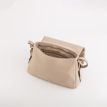 photo 3 - carpisa  photo 2