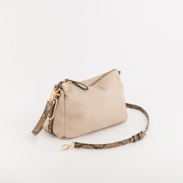 photo 1 - carpisa  photo 0